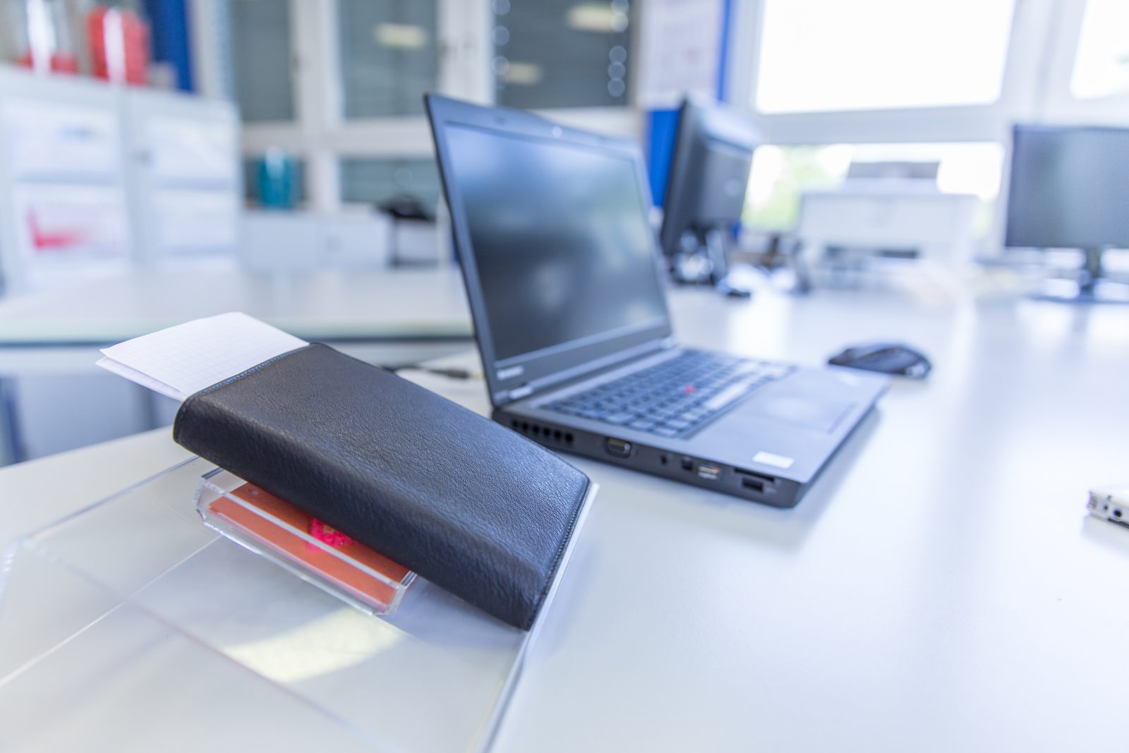Ordnung und Sauberkeit am Arbeitsplatz [TOP 3 Tipps]