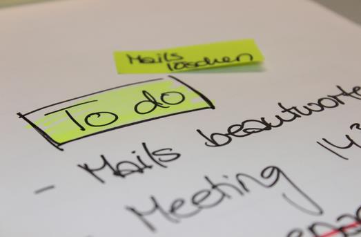 digital-workplace-effizienter-kollegen-teilen