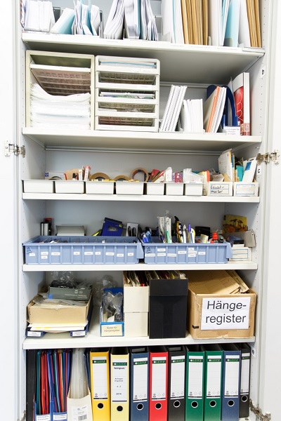 kaizen-definition-ordnung-im-schrank